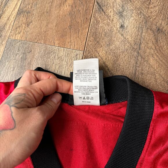 Vintage Tampa Bay Buccaneers Jersey Men's Large Red Adidas Brad Johnson 5663‎ - Picture 7 of 10